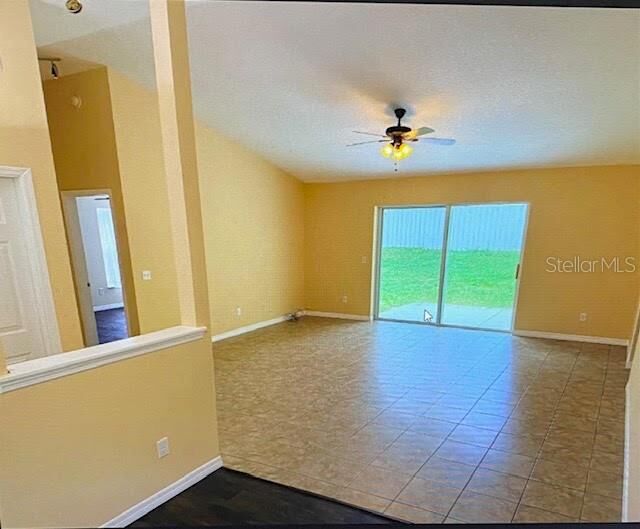 Property Photo: 40107 Oakridge Drive FL 32159