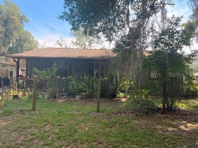 Property Photo:  40950 W 9th Avenue  FL 32784 