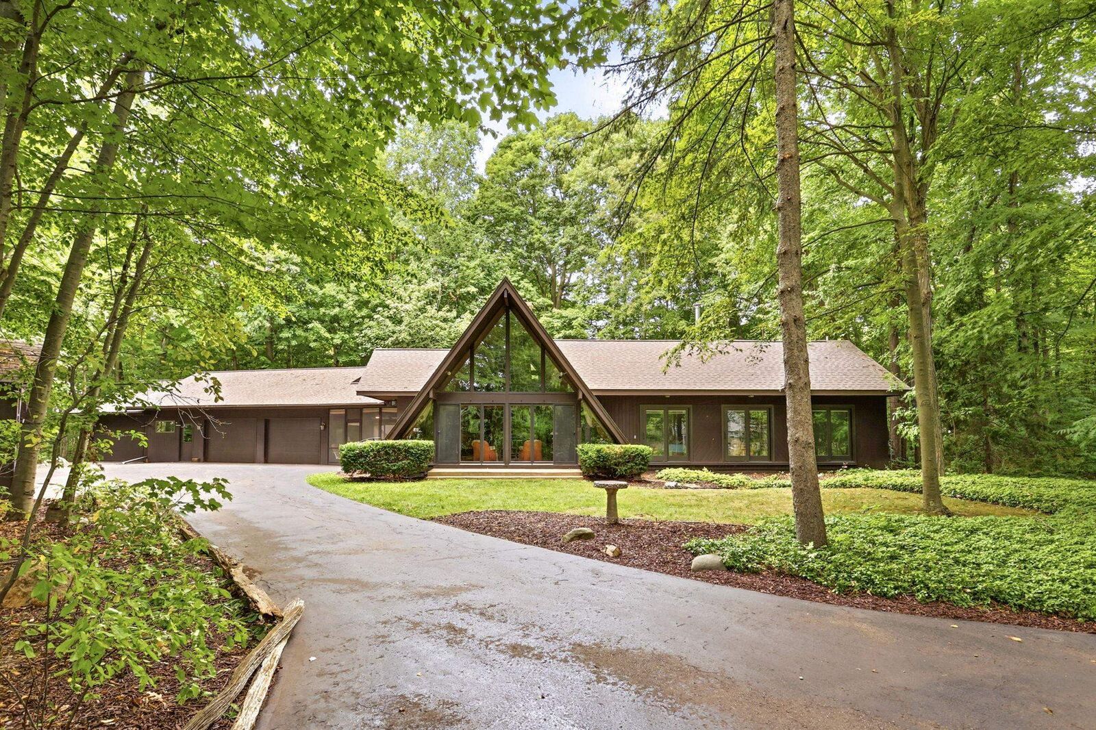 Property Photo:  5130 Churchgrove Road  MI 48734 