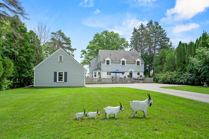 Property Photo:  12504 N Lake Shore Dr  WI 53092 