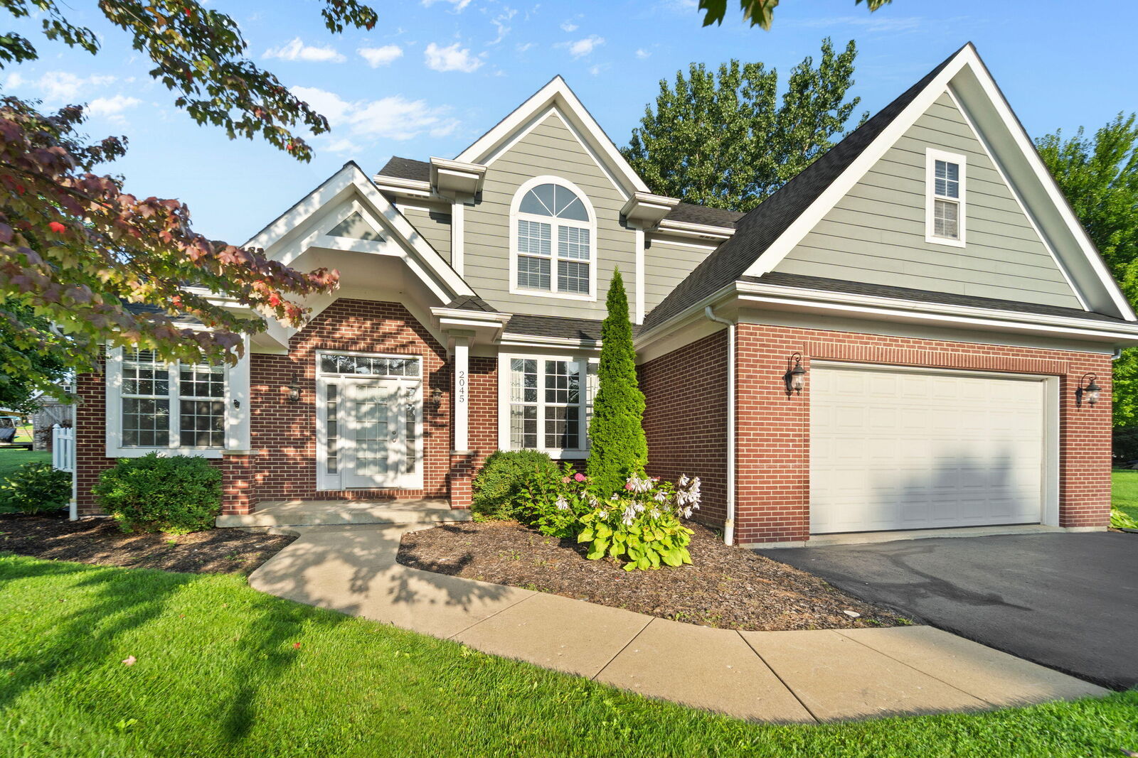 Property Photo: 2045 Meagans Way WI 53181