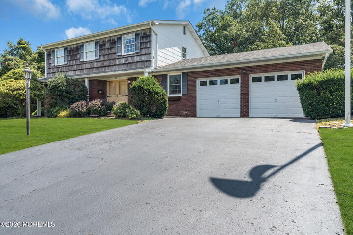 Property Photo:  29 Meadowbrook Drive  NJ 07731 