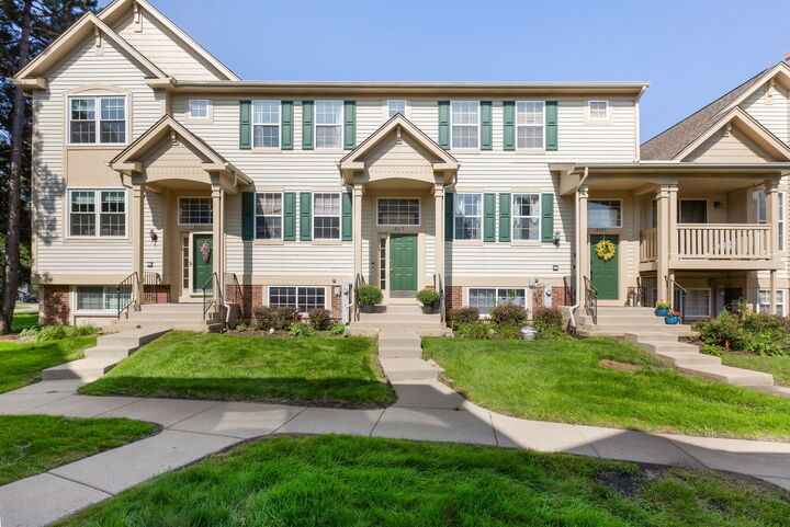 Property Photo: 18619 W Sterling Court IL 60030