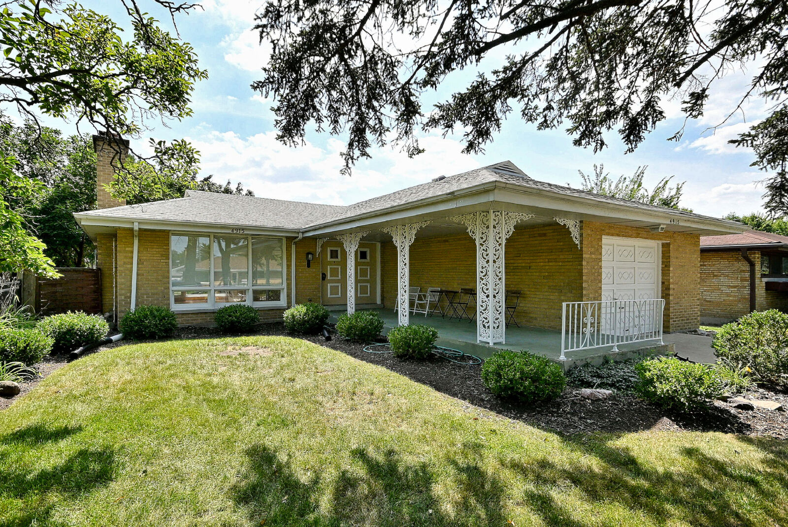 Property Photo: 4915 Jerome Avenue IL 60077