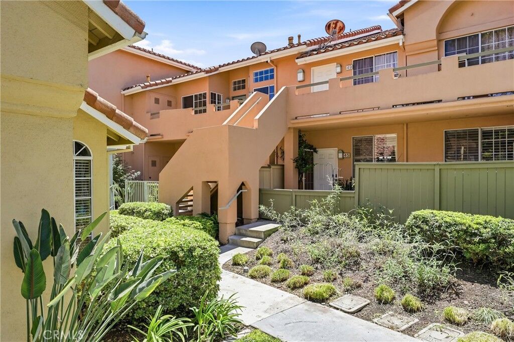 Property Photo:  51 Abraza Aisle 169  CA 92614 