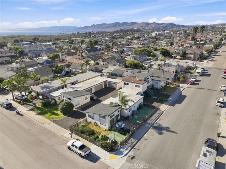 Property Photo:  590 S 6th  CA 93433 