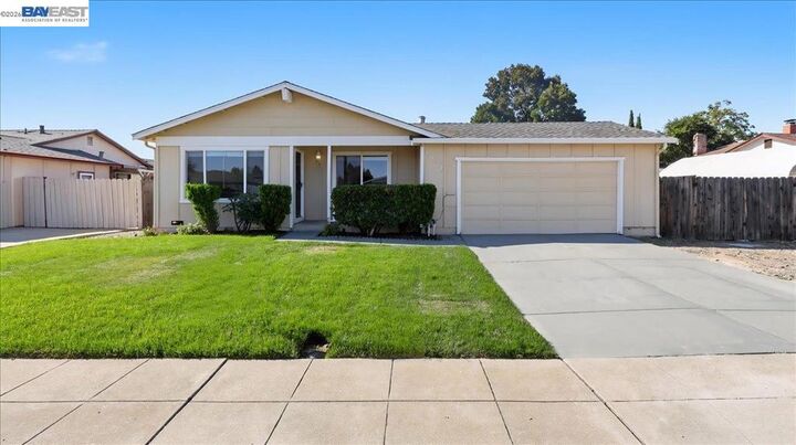 Property Photo:  5939 Idlewild Ave  CA 94551 