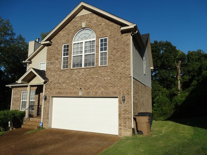 Property Photo: 1312 Napa Pt E TN 37013