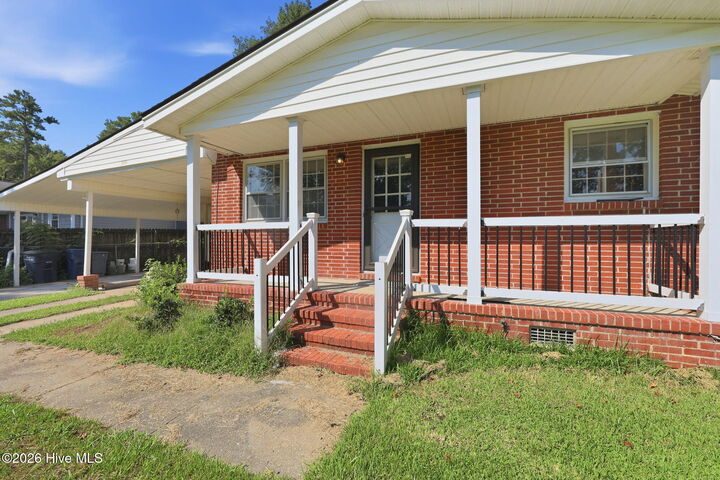Property Photo:  103 Arthur Court  NC 28546 