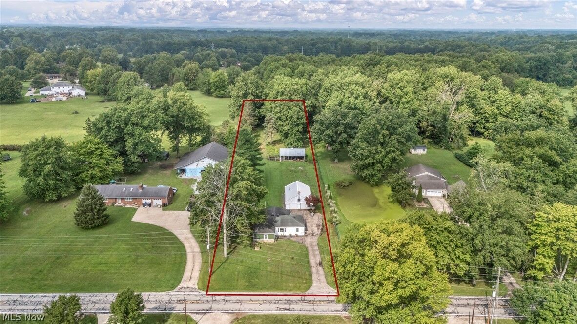 Property Photo:  11690 Durkee Road  OH 44044 