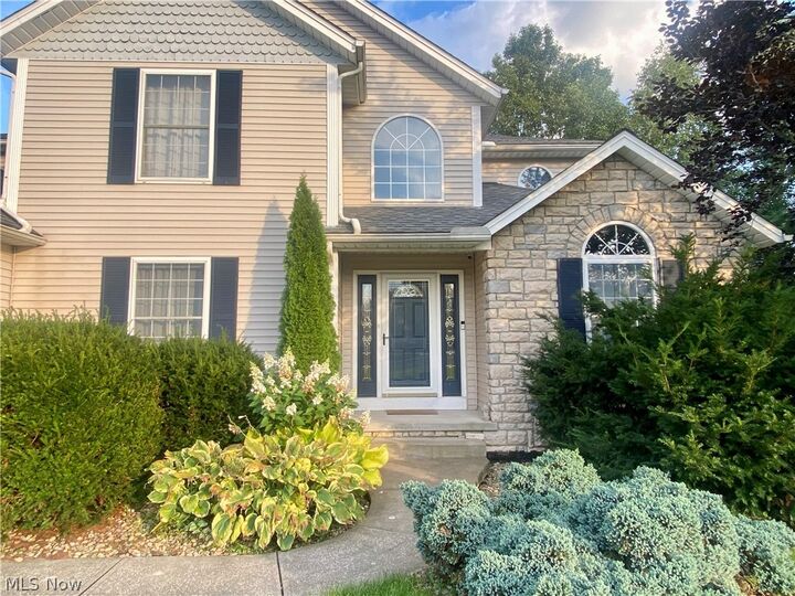Property Photo:  312 Middlestone Way  OH 44223 