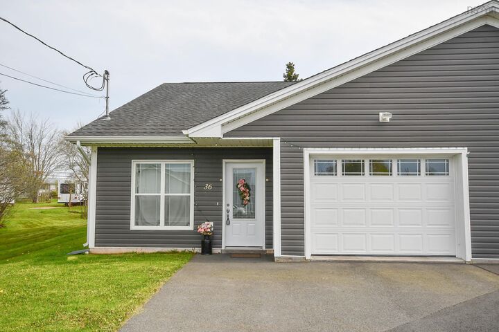 36 Nita Drive — photo 1