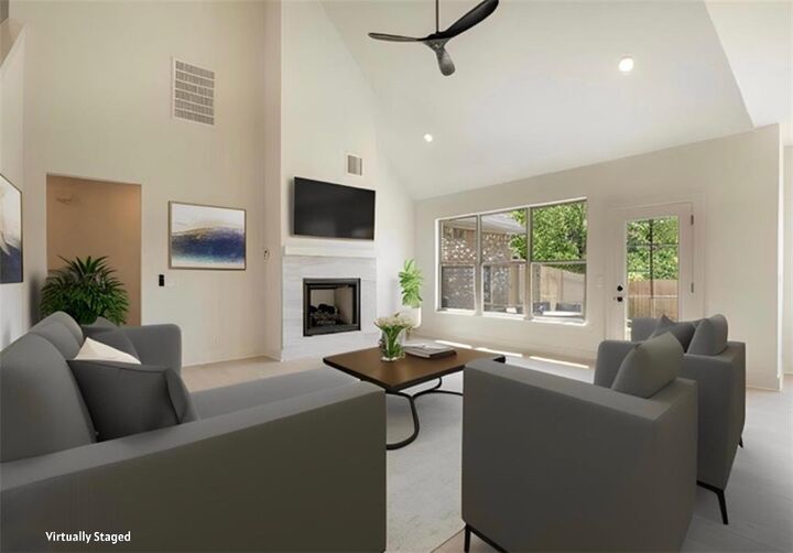 Property Photo: 585 S Rainbow Road AR 72718