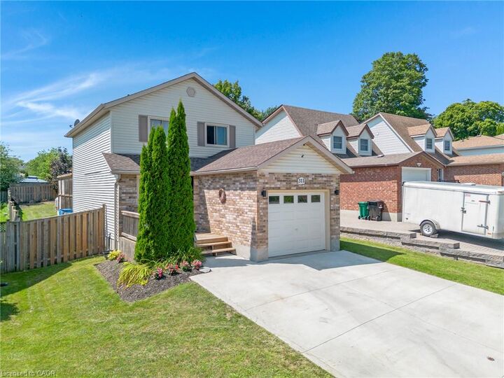 Property Photo: 311 Misty Crescent ON N2B 3V6