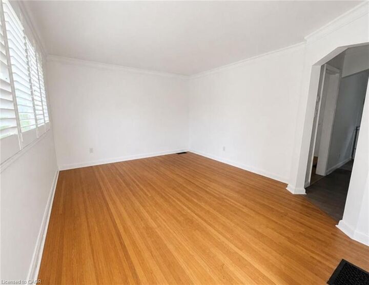 Property Photo: 83 East 41st Street ON L8T 2Z5
