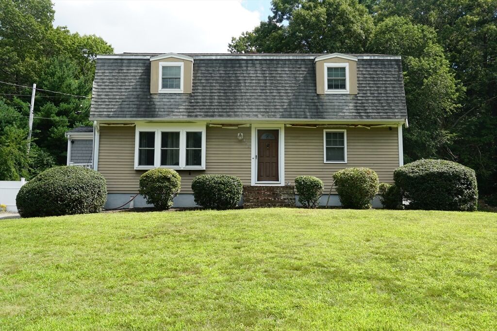 Property Photo:  492 Kingman Street  MA 02718 