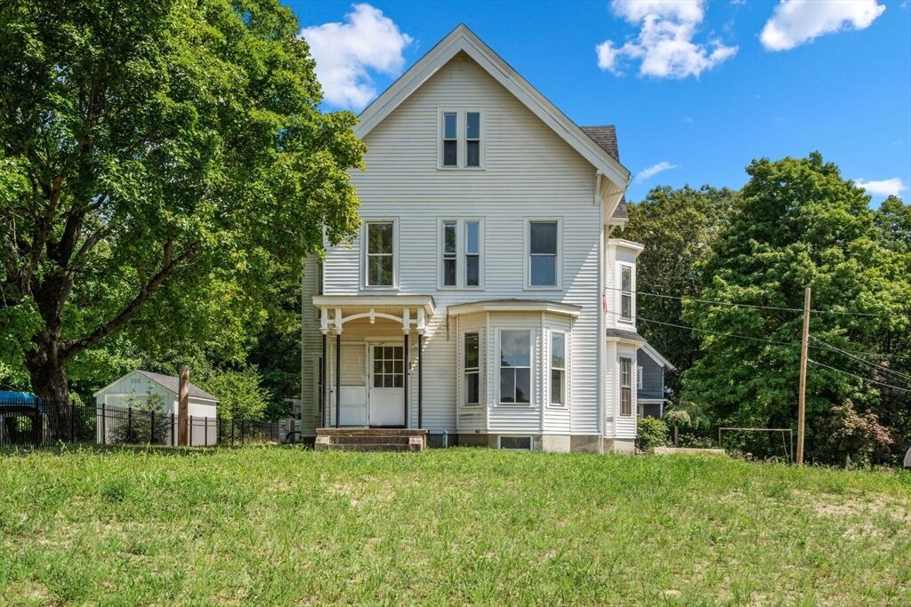 Property Photo:  83 Oak Street  MA 01569 