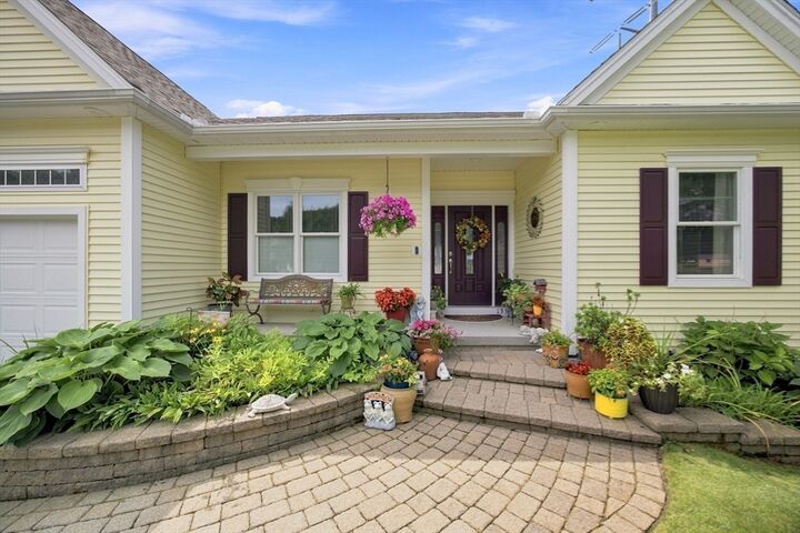 Property Photo:  135 Lancaster Dr  MA 01001 