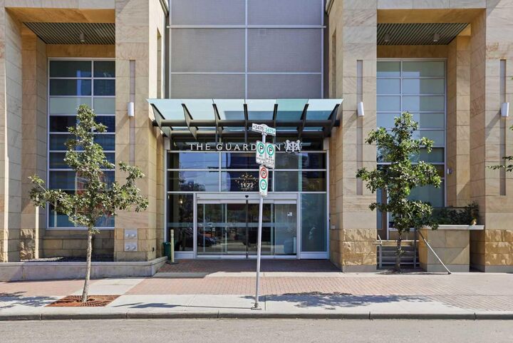 Property Photo:  1122 3 Street SE 1608  AB T2G 0E7 