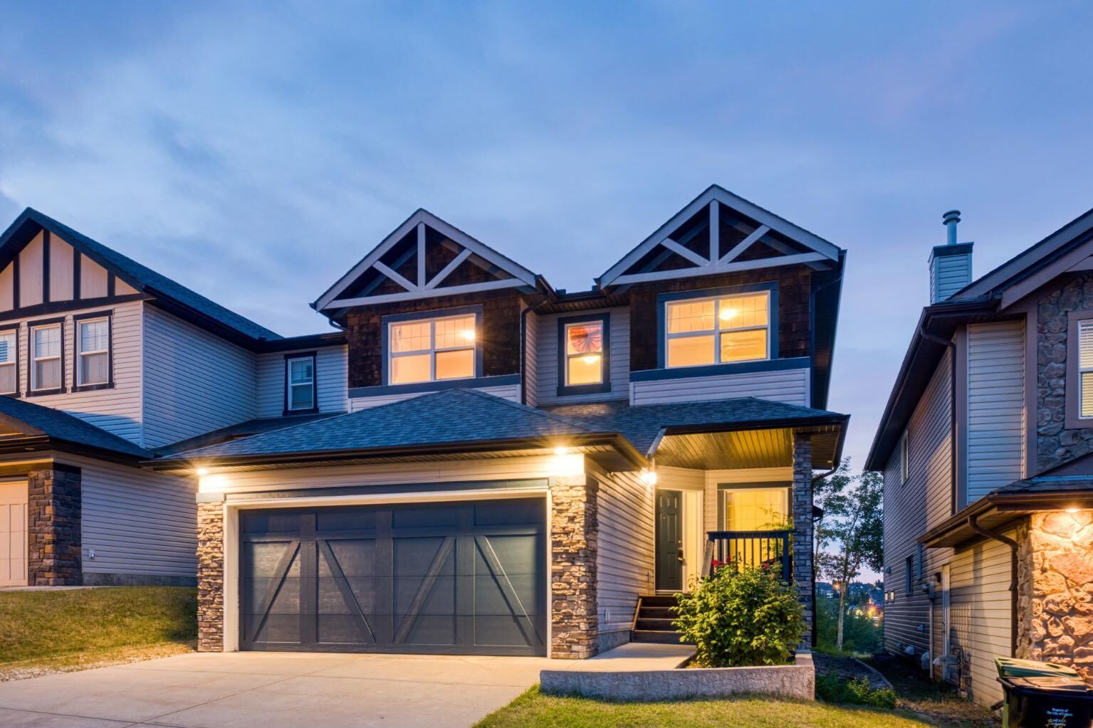 Property Photo: 91 St Moritz Terrace SW AB T3H 5Y1