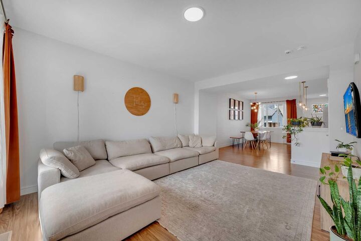 Property Photo: 250 Carrington Gate NW AB T3P 0C7