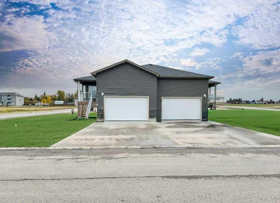 Property Photo: 5215 52 Street AB T0H 3N0