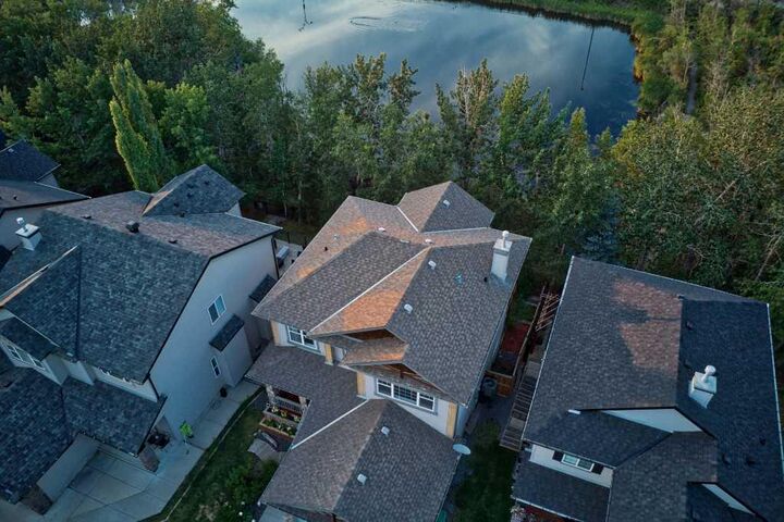 Property Photo: 149 Rockborough Green NW AB T3G 5S8