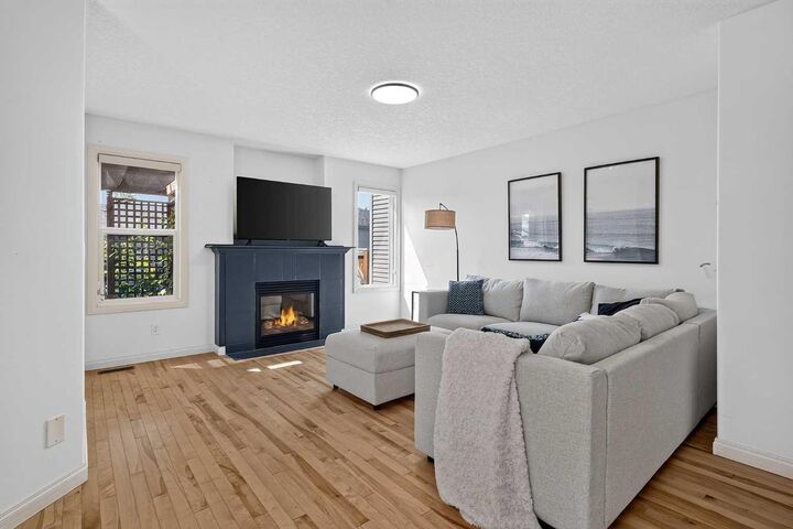 Property Photo:  79 Autumn Green SE  AB T3M 0H4 