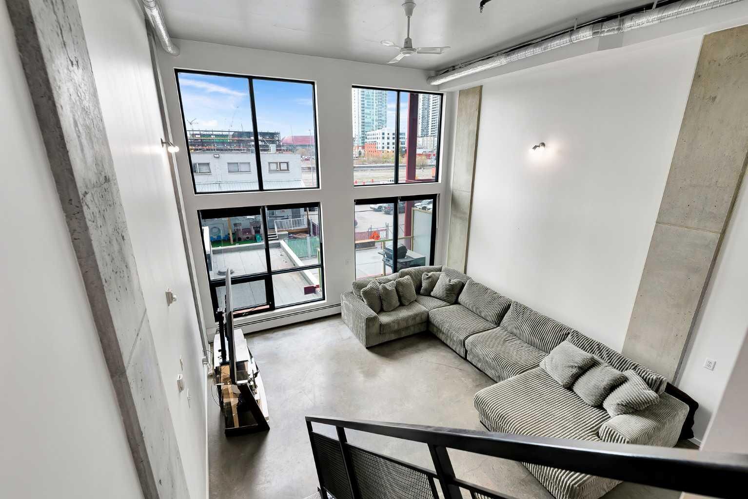 Property Photo:  535 8 Avenue SE 216  AB T2G 5S9 
