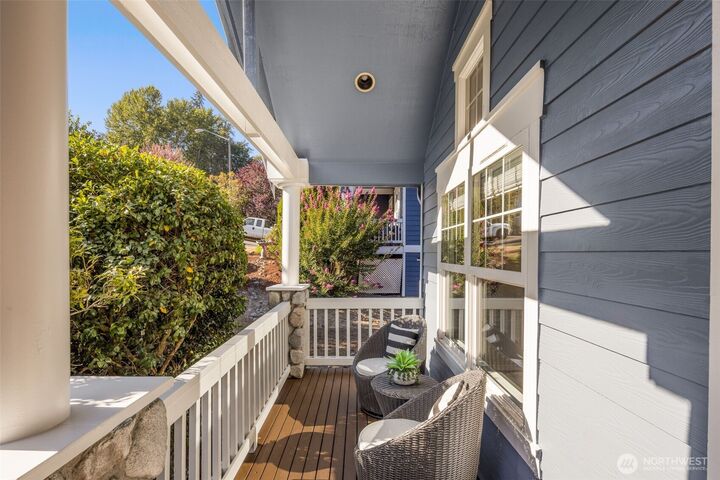 Property Photo: 10108 186th Court NE WA 98052