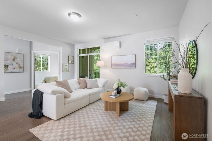 Property Photo:  5985  185th Court NE 1-301  WA 98052 