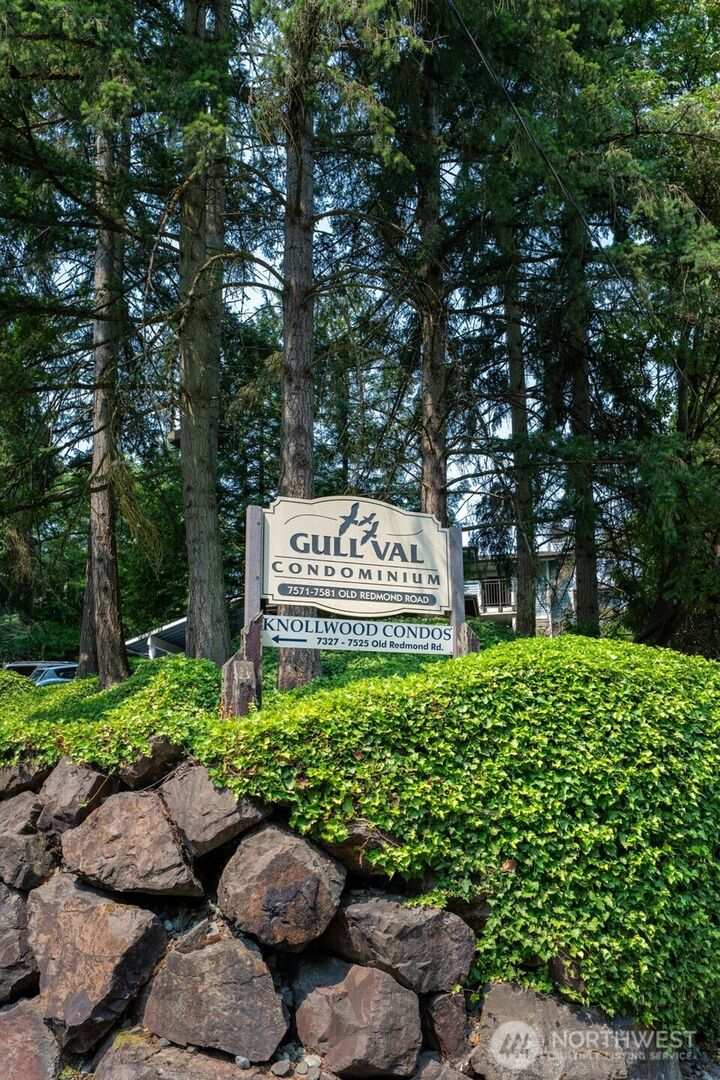 Property Photo:  7571  Old Redmond Rd. #2  WA 98052 