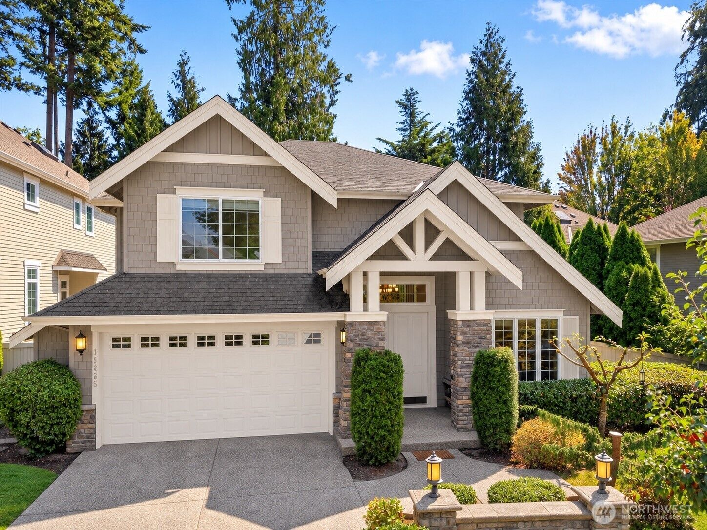 Property Photo: 11758 168th Place NE WA 98052