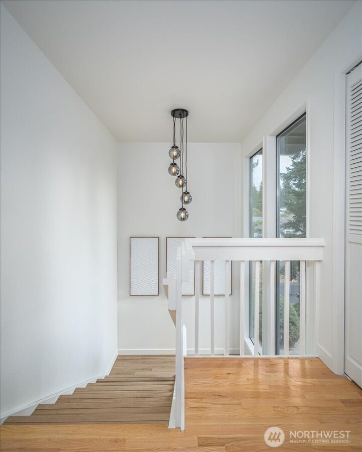 Property Photo: 3715 81st Avenue SE WA 98040