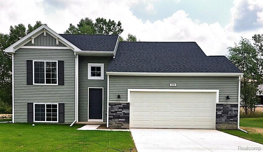 Property Photo:  2291 Plum Tree Court  MI 48519 
