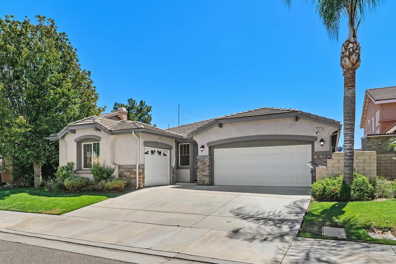 Property Photo: 29092 Meandering Circle CA 92584