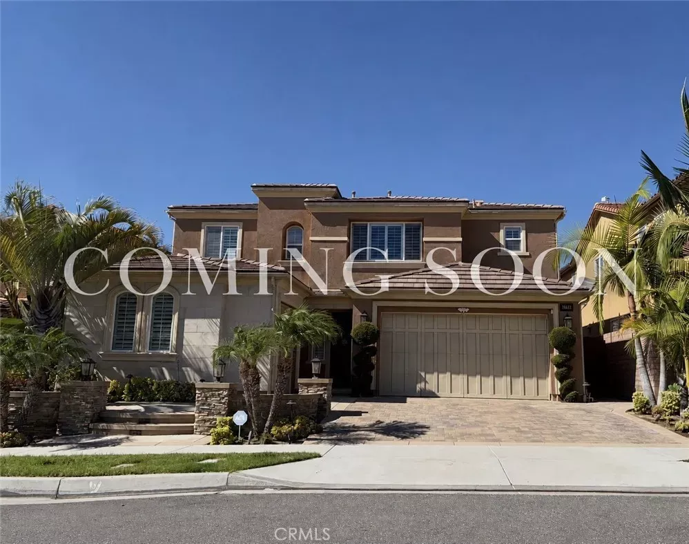 Property Photo:  2709 Alamitos Road  CA 92821 