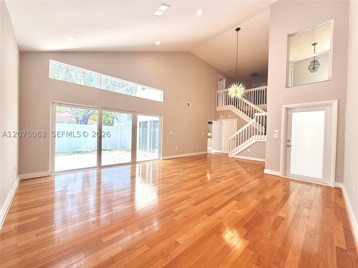 Property Photo: 1140 Oysterwood St FL 33019
