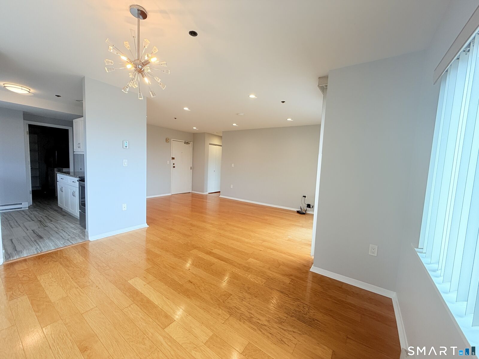 Property Photo: 1611 Washington Boulevard 302 CT 06901