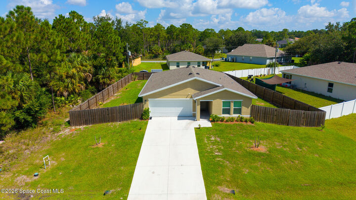 Property Photo:  2646 San Filippo Drive SE  FL 32909 