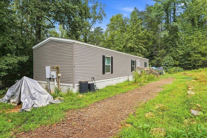 Property Photo:  110 Hideaway Drive  SC 29685 