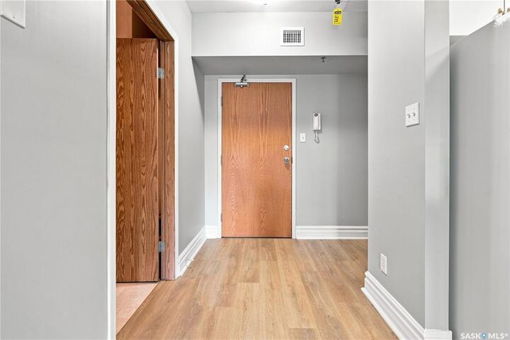 Property Photo:  1839 Scarth Street 302  SK S4P 2G9 