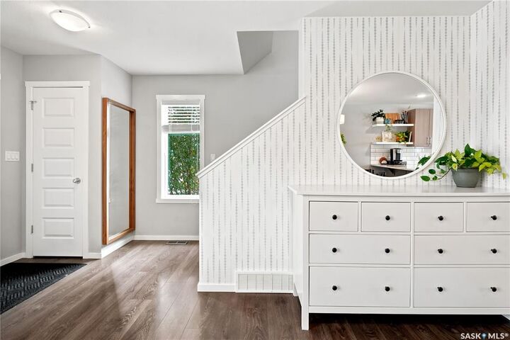 Property Photo:  5485 Cade Street E  SK S4V 3N9 