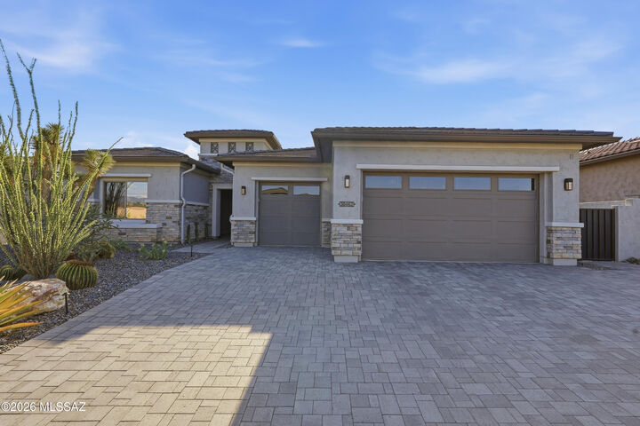 Property Photo:  30462 S Blue Granite Lane  AZ 85623 