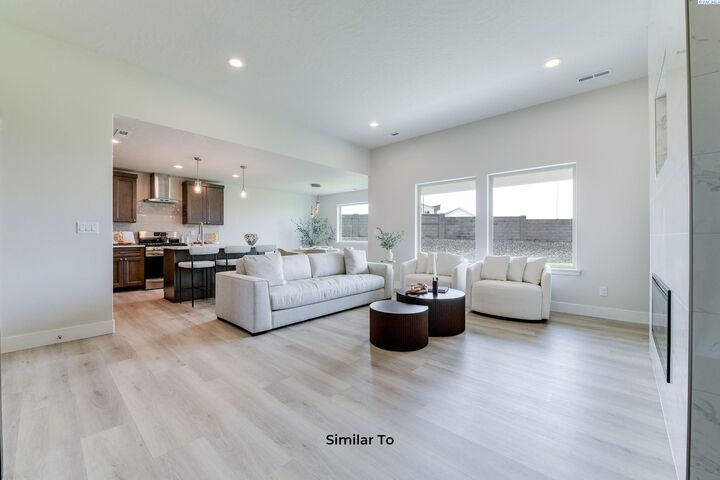 Property Photo:  5824 Redtail Dr  WA 99301 