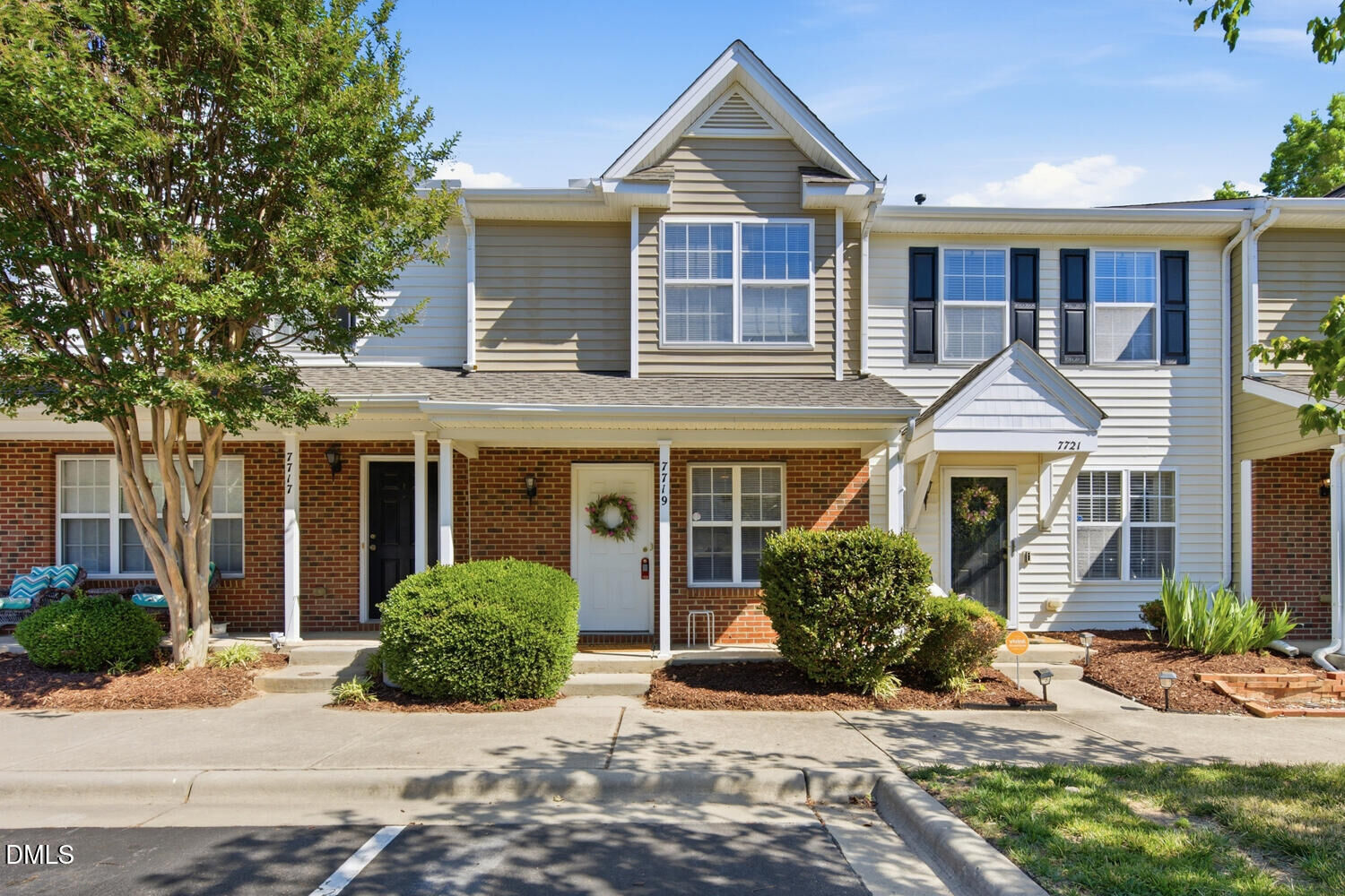 Property Photo:  7719 Averette Field Drive  NC 27616 
