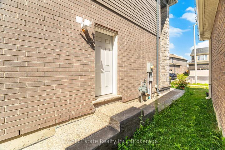Property Photo:  292 Freure Drive Bsmt  ON N1S 0C1 