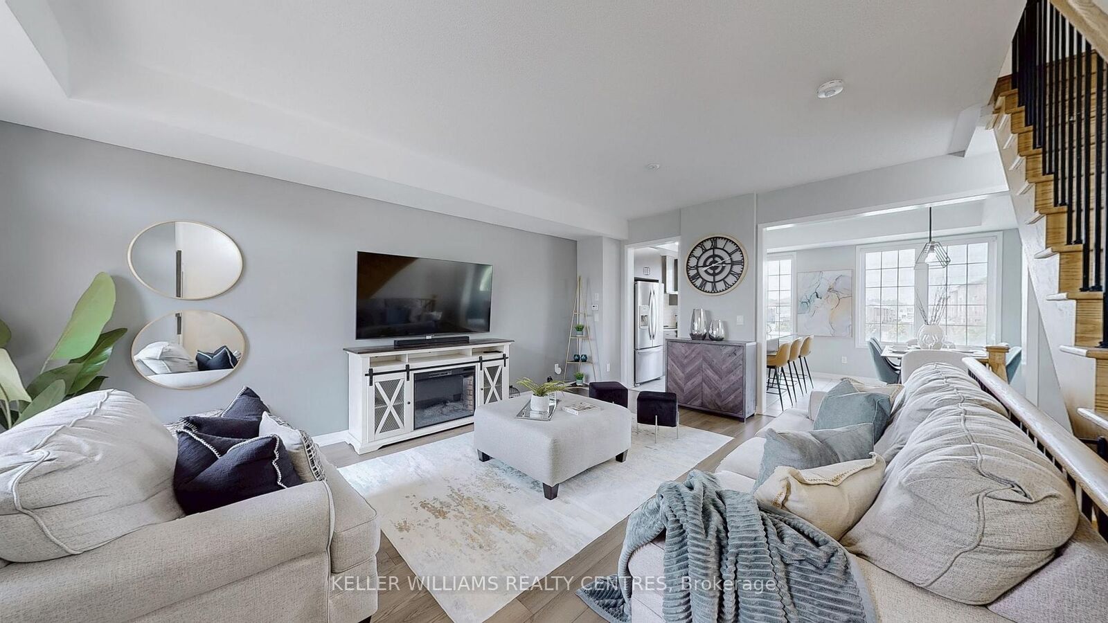 Property Photo: 189 Harding Park Street ON L3Y 0E3