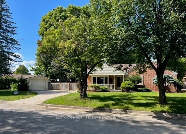 Property Photo:  6 Kirkton Court Upper  ON N5X 1T2 