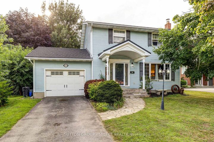Property Photo: 150 Dufferin Street ON N5H 3B2